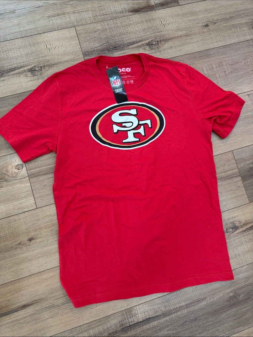 San Francisco 49ers Red Logo Short-Sleeve Tee by Pro Line